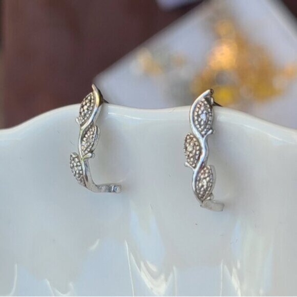 Vintage Sterling Silver Rhinestone Crystal Leaf Fall Design Half Hoop Earrings - Picture 5 of 9
